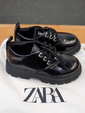 Black Patent Chunky Lace-Up Oxfords